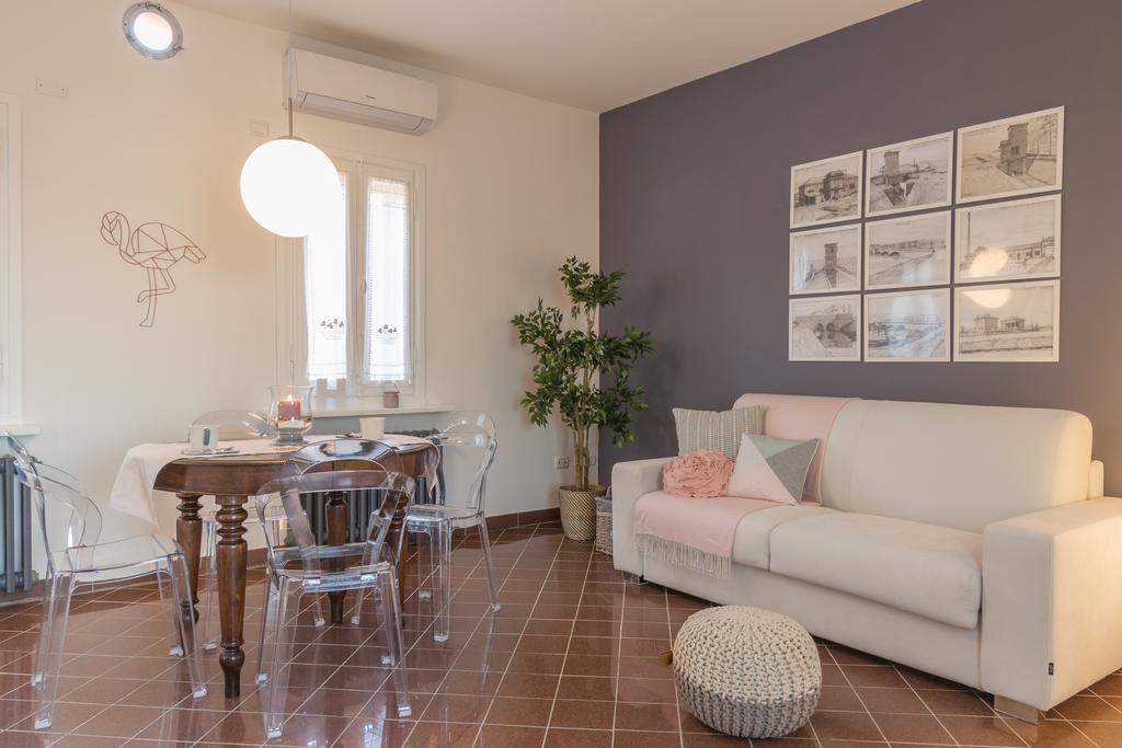 Palazzo Spada - Attico Con Terrazza Vista Fiume In Centro Codigoro Exteriör bild